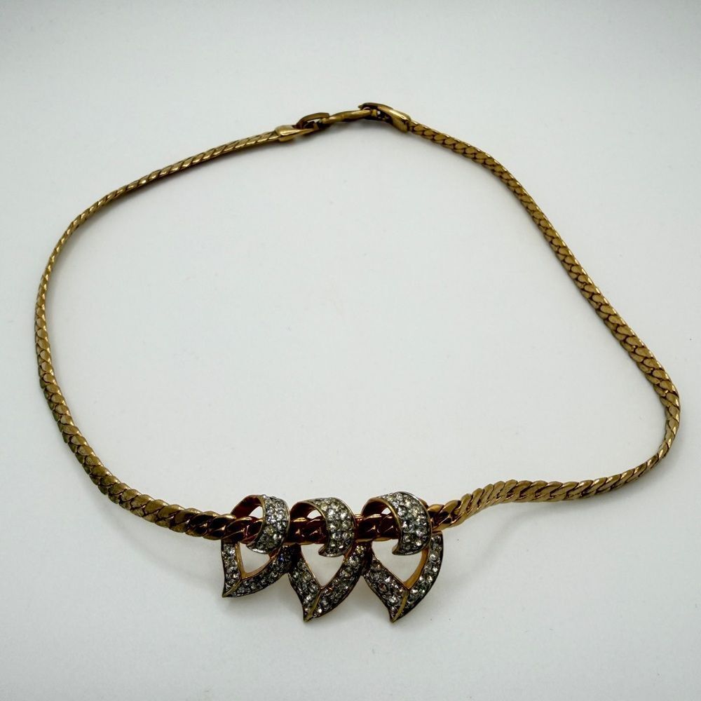 15" Vintage D'ORLAN gold tone metal and rhinestone‎ statement necklace!